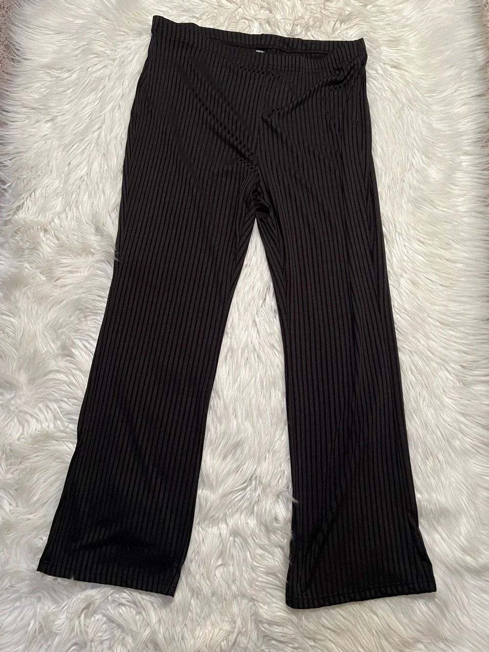 Shein Curve Women's Plus Size 2XL EZWear Ribbed Flared Bell Bottom Pants Black